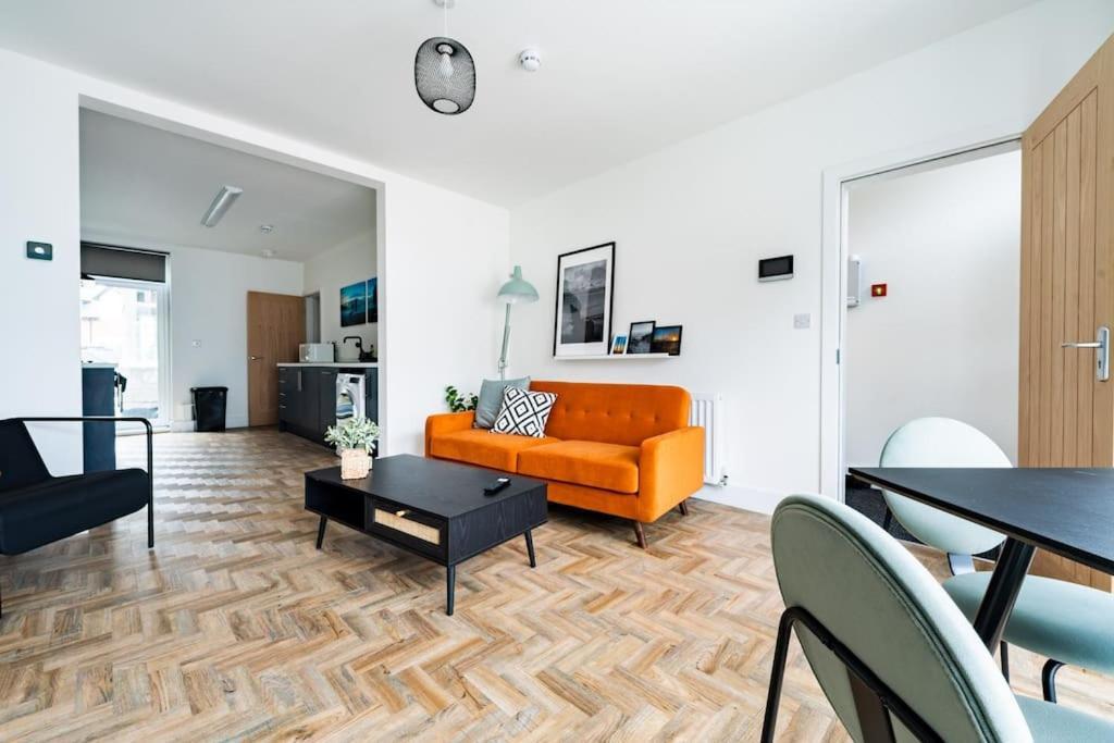 Isaacs View - Ground Floor Apartment كْليثوربس المظهر الخارجي الصورة